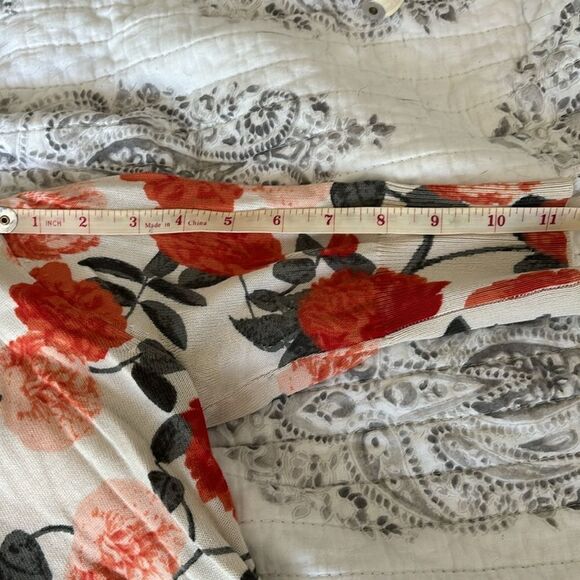 Cropped floral sweater - Picture 5 of 6